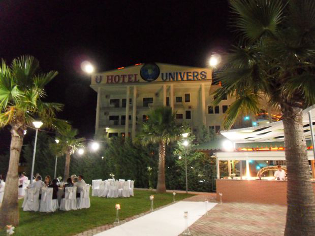 Hotel Univers - Lezha, Αλβανία