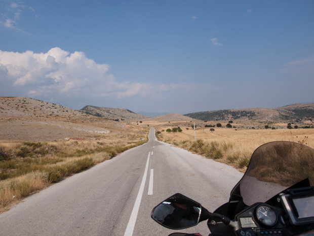 Road over Vegoritida lake