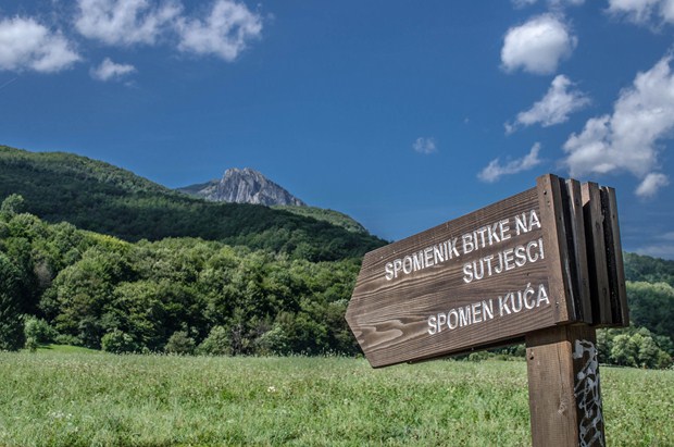 Sutjeska monument