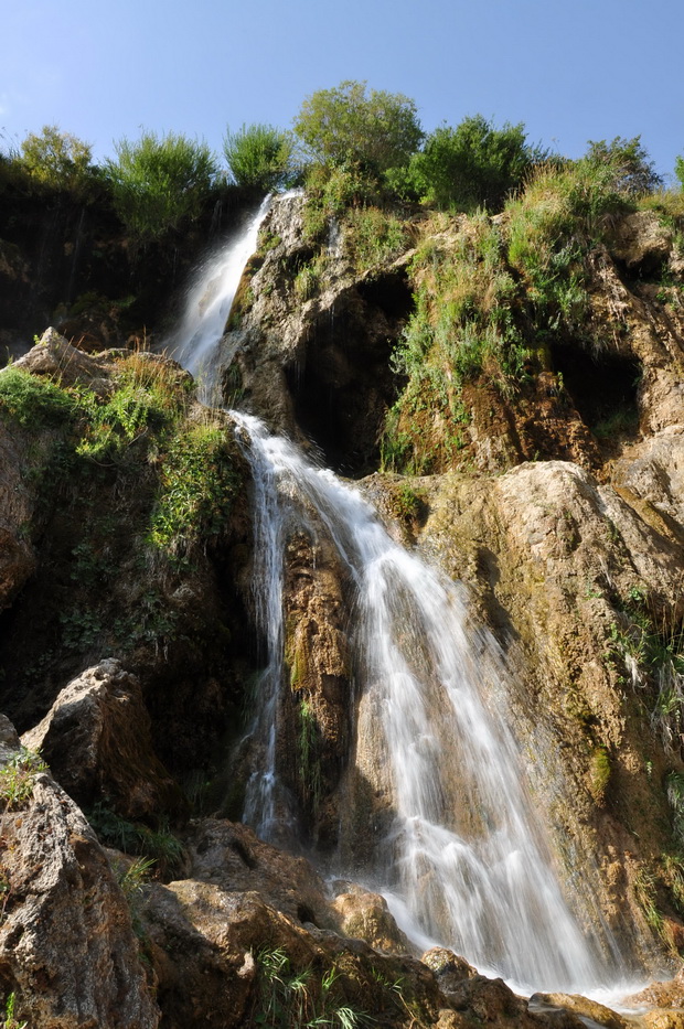 Girlevik Waterfalls