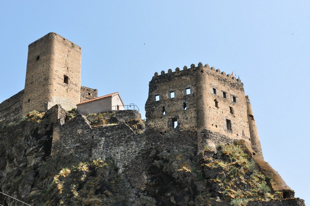 Khertvisi Fortress