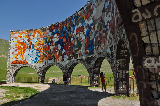 Monument to Georgian-Soviet Harmony