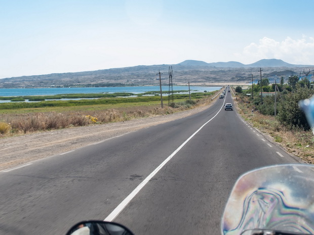 Road south of lake Sevan