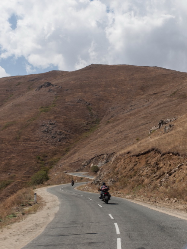 Kapan to Meghri