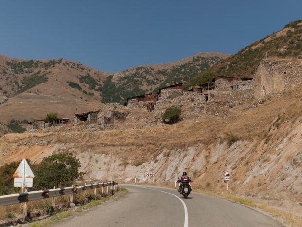 Meghri to Kapan