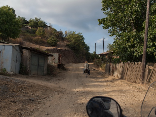 Kapan to Tatev