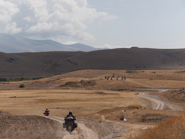 Zorats Karer, Armenia