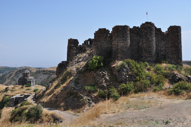 Amberd Fortress