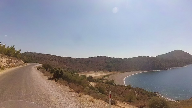 Road north of Cesme