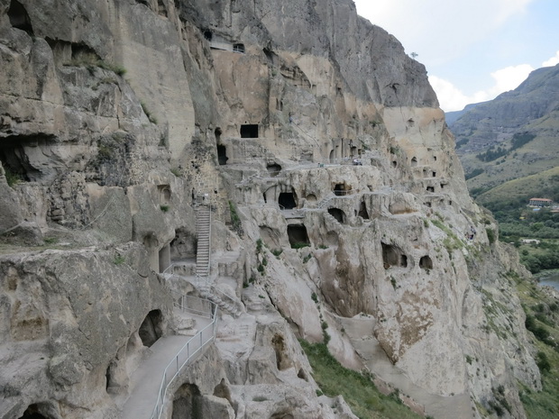 Vardzia