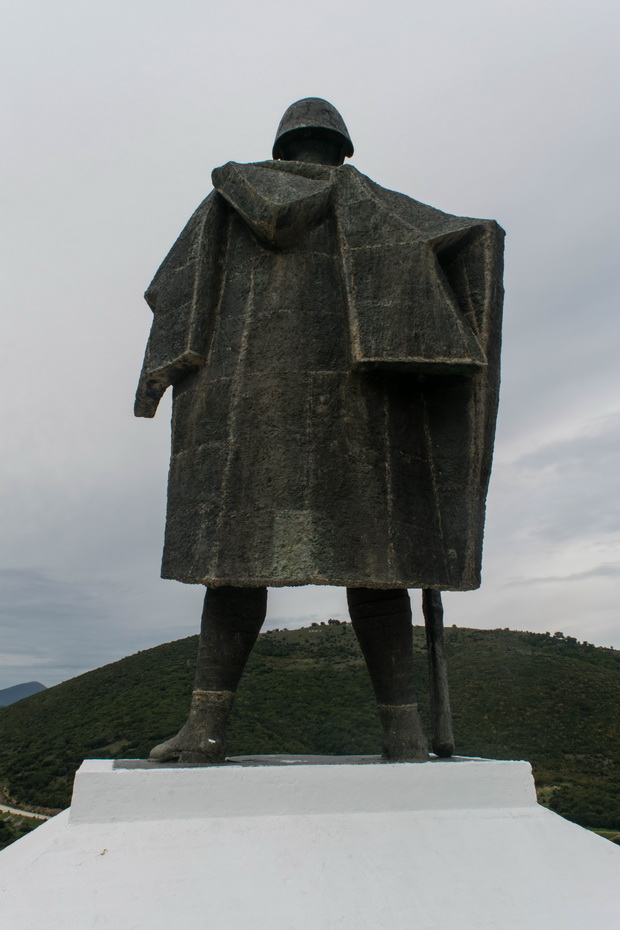 Kalpaki war monument