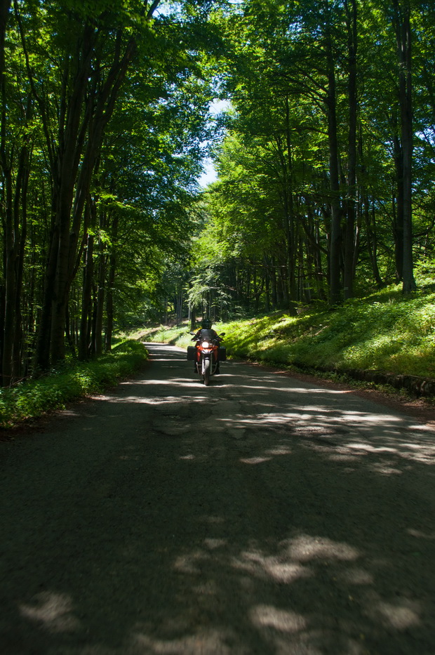 Road to Buzludzha