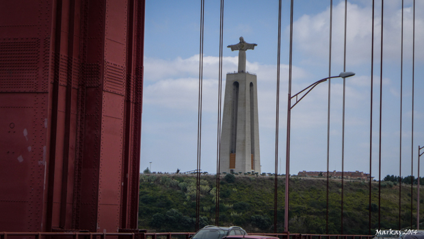 25 de Abril Bridge