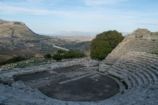 Segesta theater