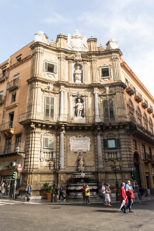 Palermo, Piazza Vigliena