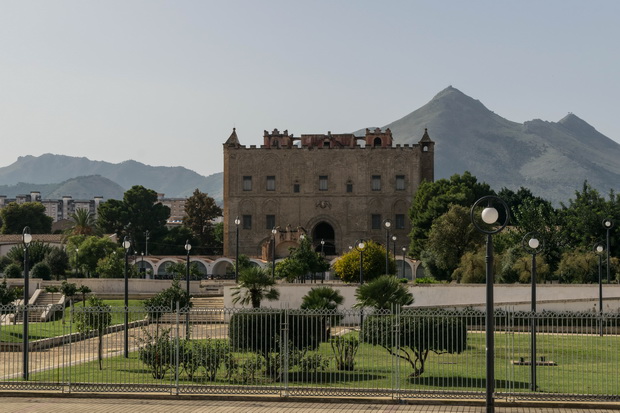 Palermo, Zisa castle