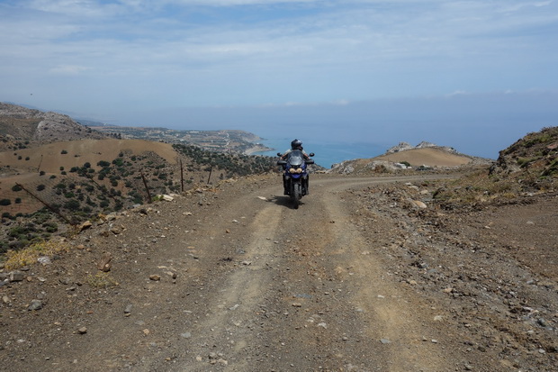 Road from Tsoutsouro to Ethia