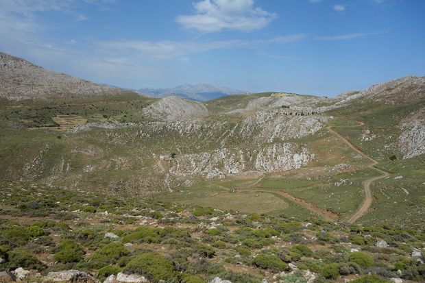 Road from Maridaki to Ethia