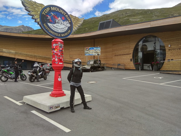 Top Mountain Crosspoint Motorcycle Museum