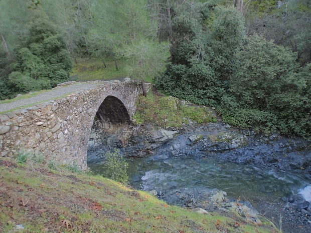 Elias bridge