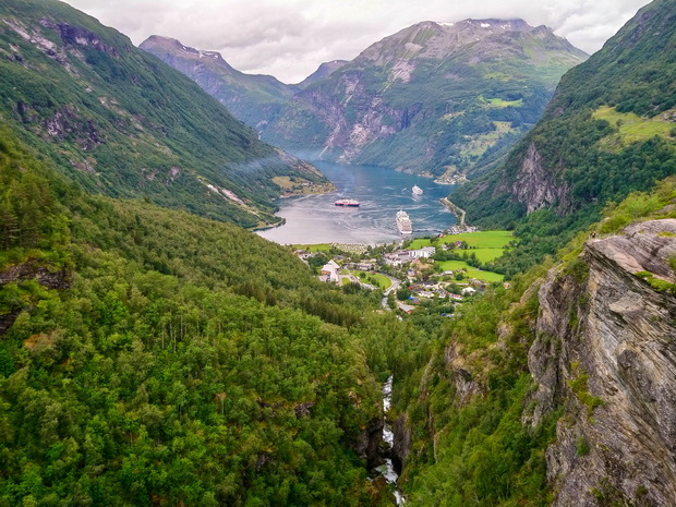 Flydalsjuvet, Norway