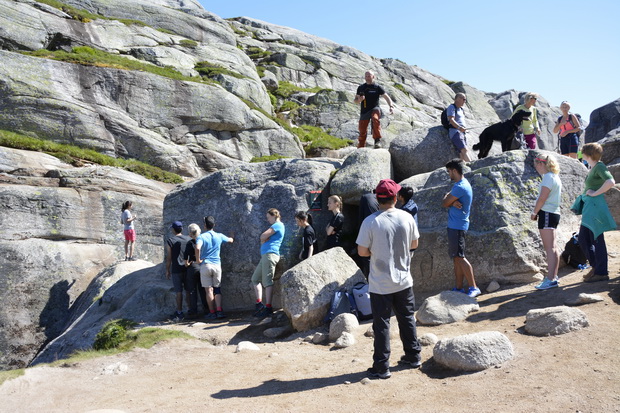 Kjeragbolten, Norway