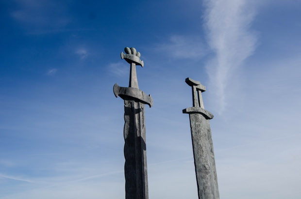 Three Swords Monument