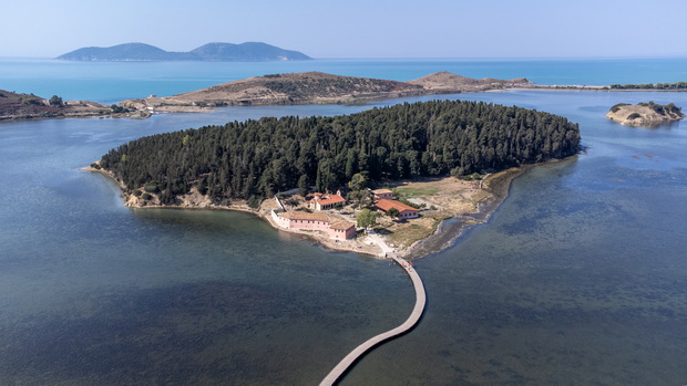 Manastiri I Zvërnecit, Albania