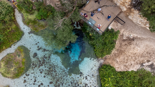 Blue Eye, Albania