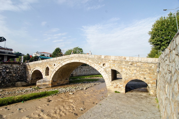 Prizren, Old stone bridge