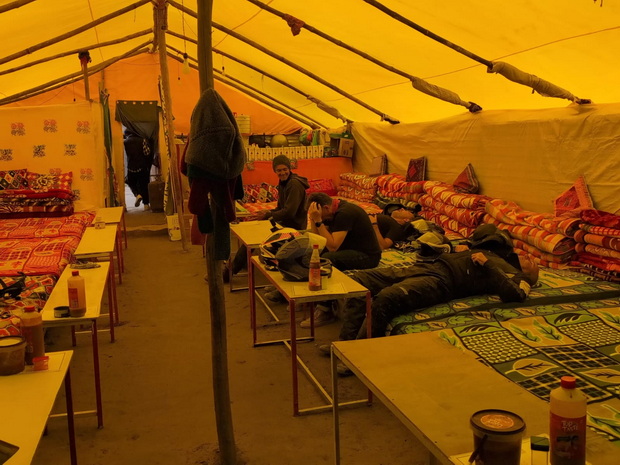 Anu Thakur Dhaba & Night Stay