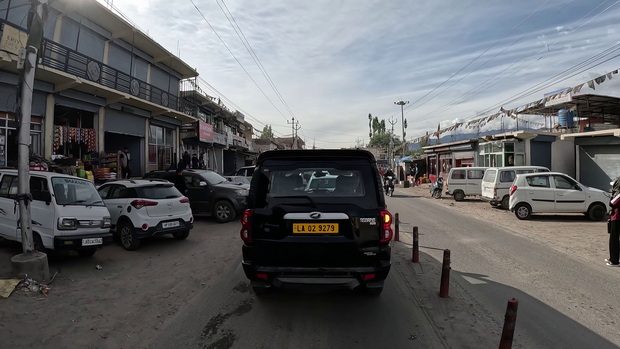 Traffic jam near Leh
