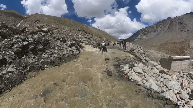 Road to Shingo La pass