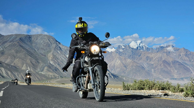 Χύμα-Λάιανς: A Himalayan Adventure